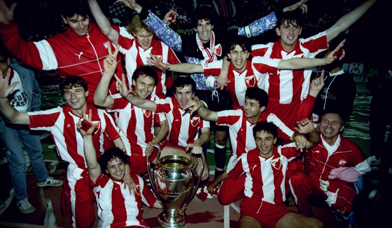 Crvena Zvezda - Napoli istorija