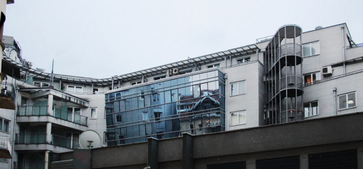 SKY apartman apartments beograd belgrade centar center sa kuhinjom garazom i parkingom