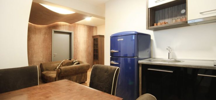 king apartman apartments beograd belgrade centar center sa kuhinjom garazom i parkingo